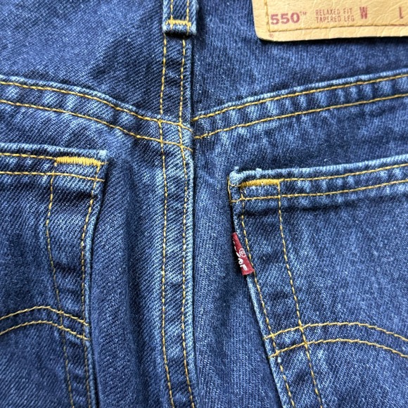Vintage Levi's 550 Relaxed Fit Tapered Leg Dark Wash Denim Jeans Juniors Size 5 - Picture 5 of 9
